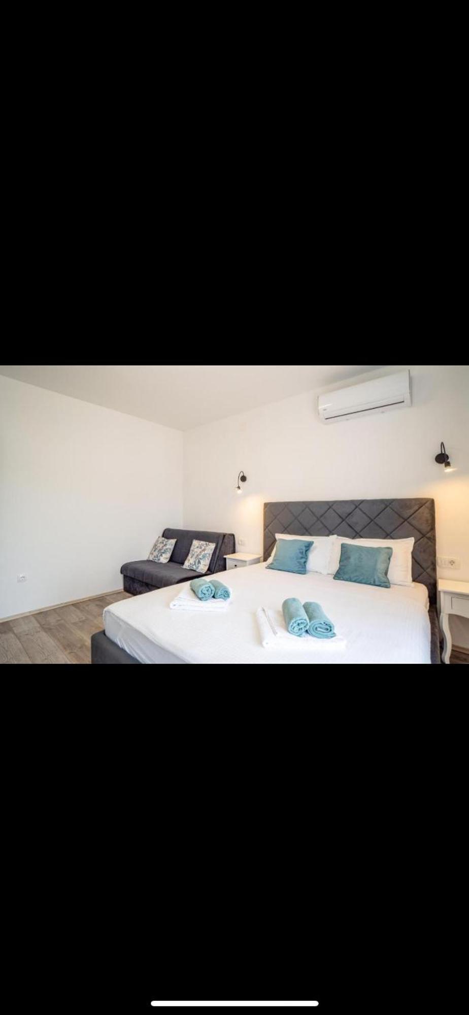 Apartman Jan Karlobag Ngoại thất bức ảnh